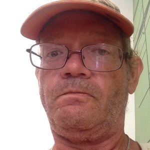 Meet your Posher, Eli